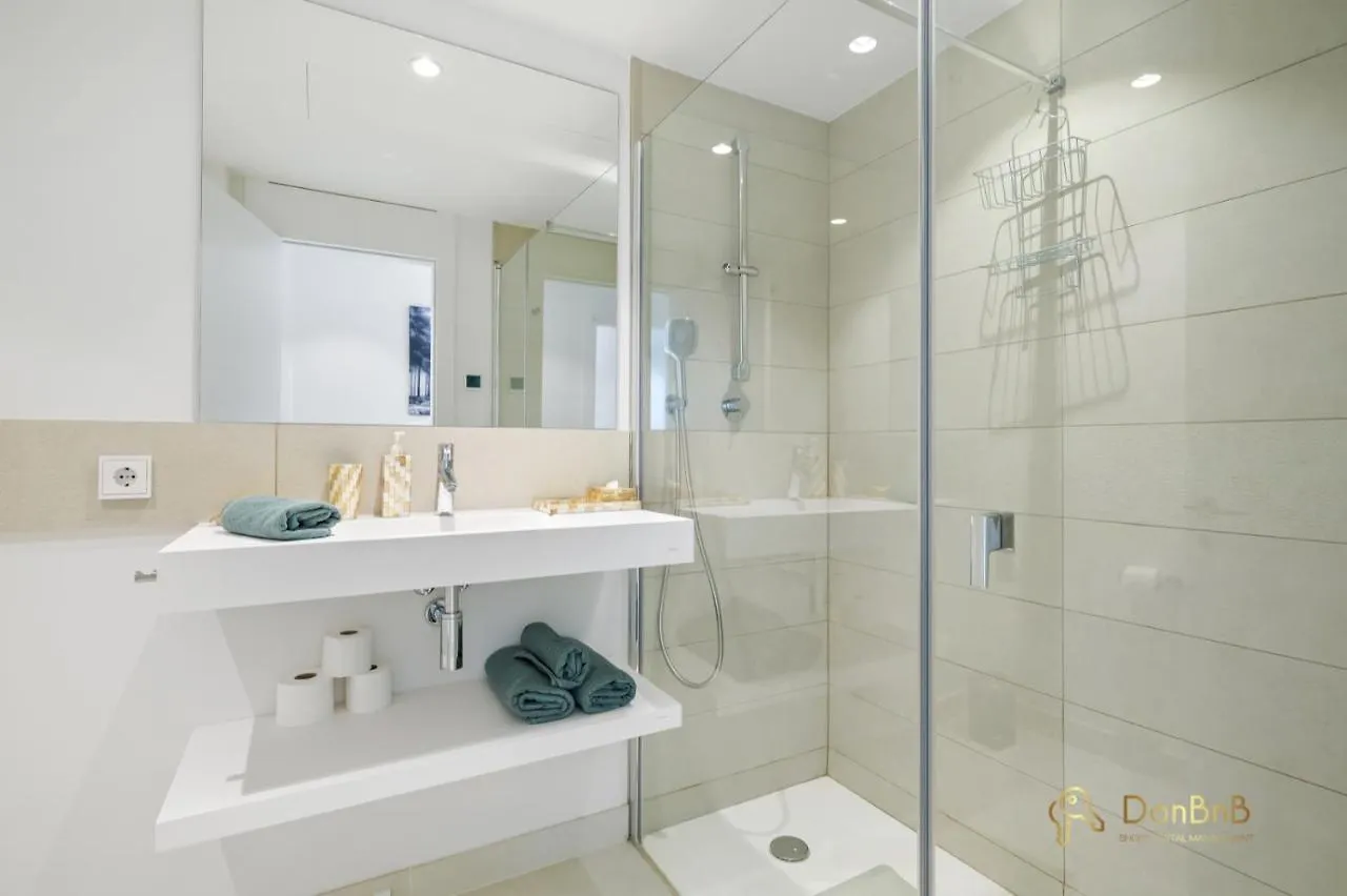 Beautiful Apartment With Views In Fuengirola Higueron West Малага