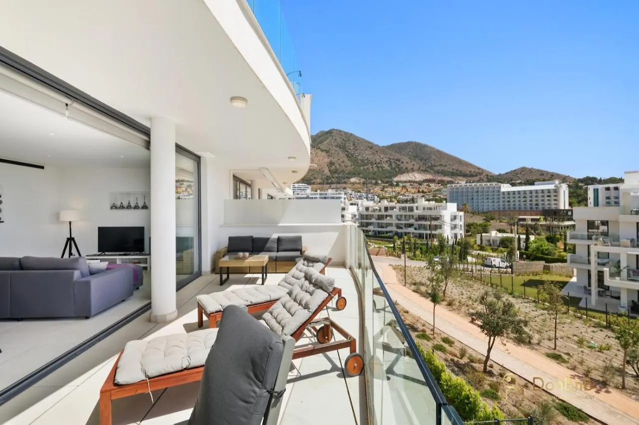 Beautiful Apartment With Views In Fuengirola Higueron West Малага